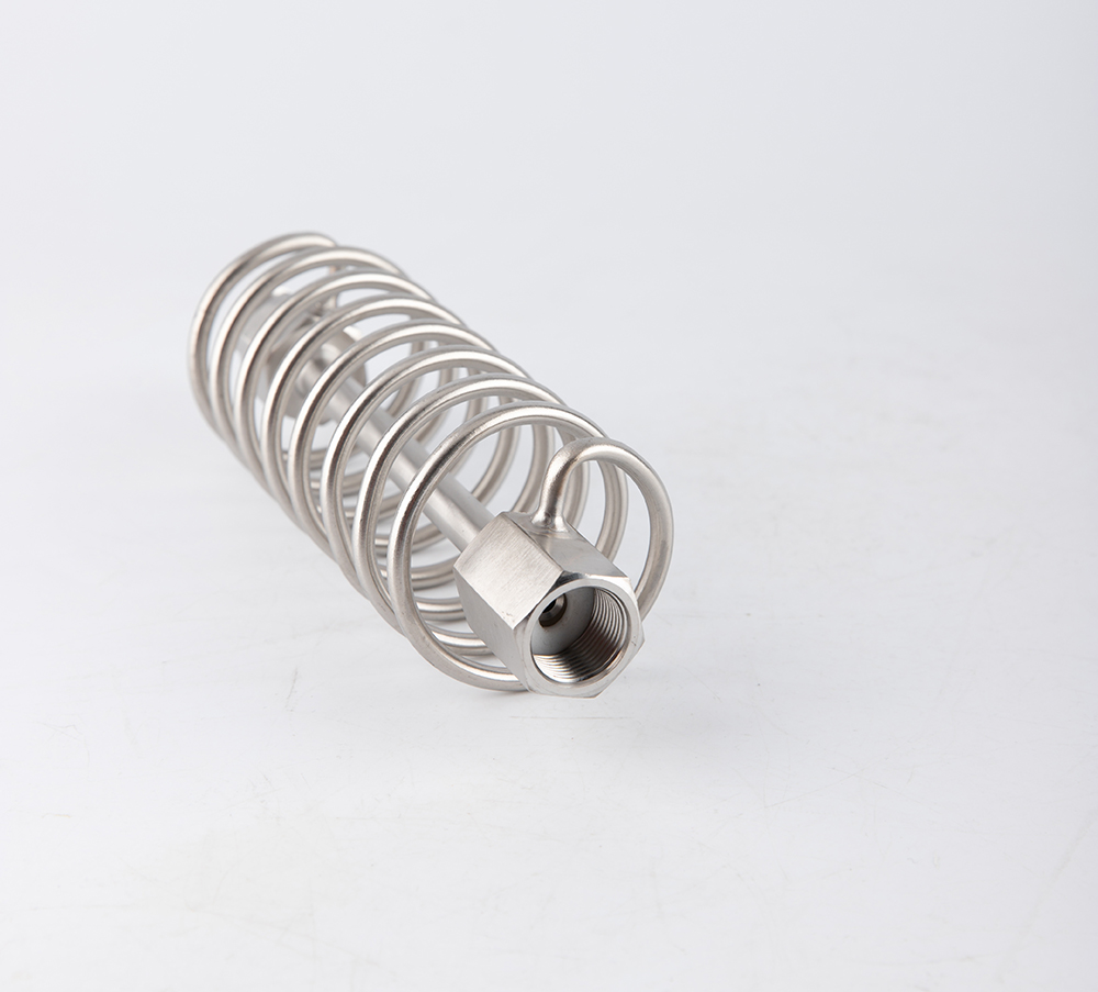 JUN STUDIO20240110IMG_1973.jpg