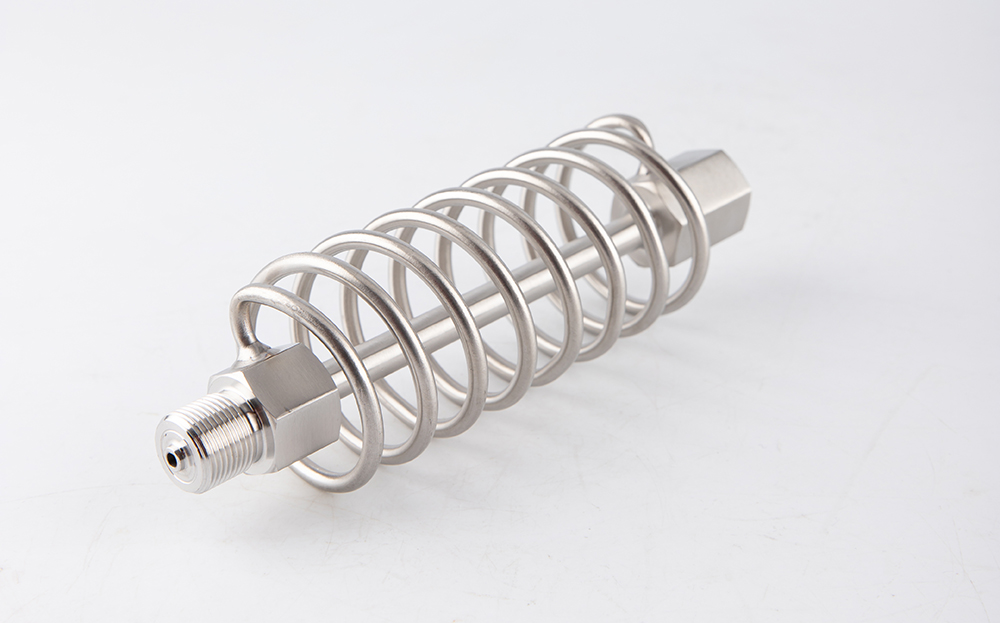 JUN STUDIO20240110IMG_1975.jpg